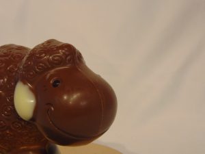 Wolly, het schaapje in melkchocolade Close up