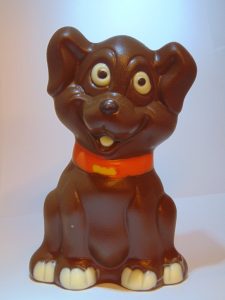 Damian VDV Chocolaterie sint Sint Maarten Sinterklaas chocolade Disney hond melkchocolade