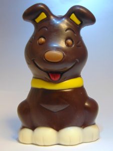 Sammy VDV Chocolateries sint Sint Maarten Sinterklaas chocolade hondje Sammy fondant chocolade