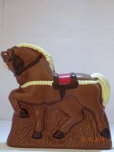 Valentine, het gracieus paard in melkchocolade